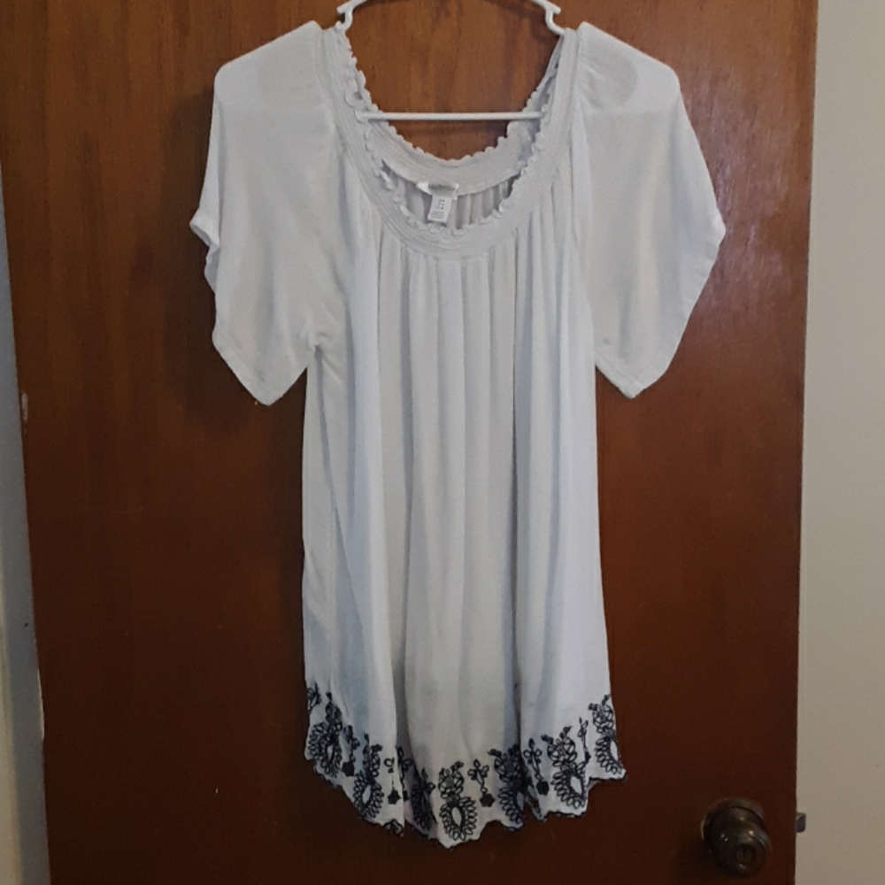 Casual maternity top